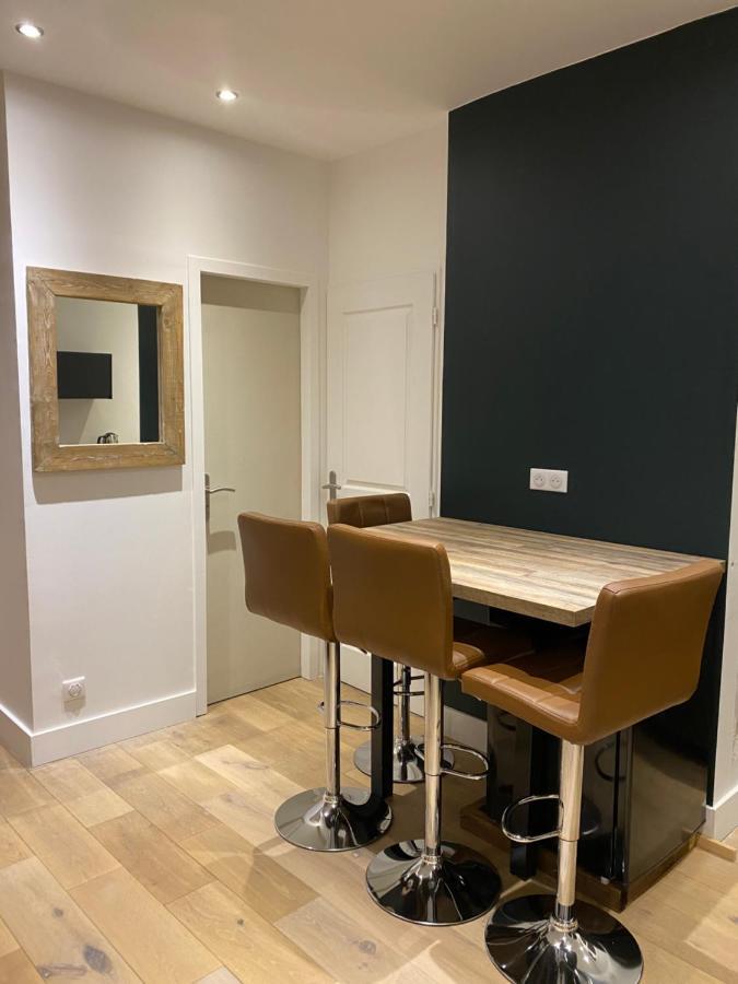 Studio Totalement Renove En Plein Centre-Ville Devant La Prefecture De Lyon Ngoại thất bức ảnh